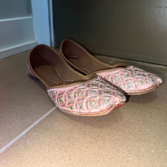 Khussa Flats - Picture 2 of 2